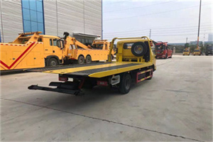 浦东新非事故拖车