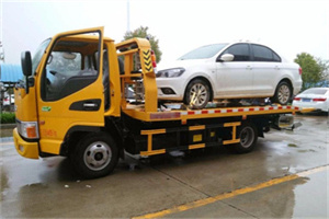 浦东新附近拖车救援24小时服务热线